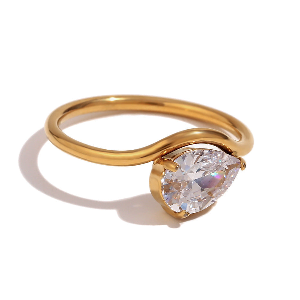 Geometric Plain Band Ring With Zirconia Wave Design