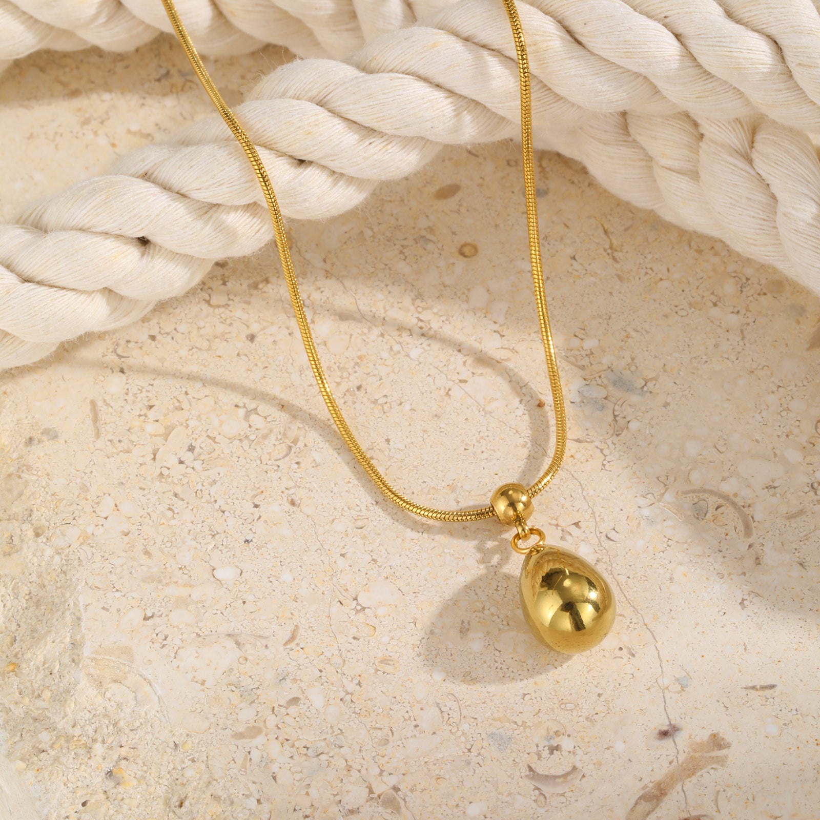 Women's Stainless Steel Water Drop Pendant Necklace